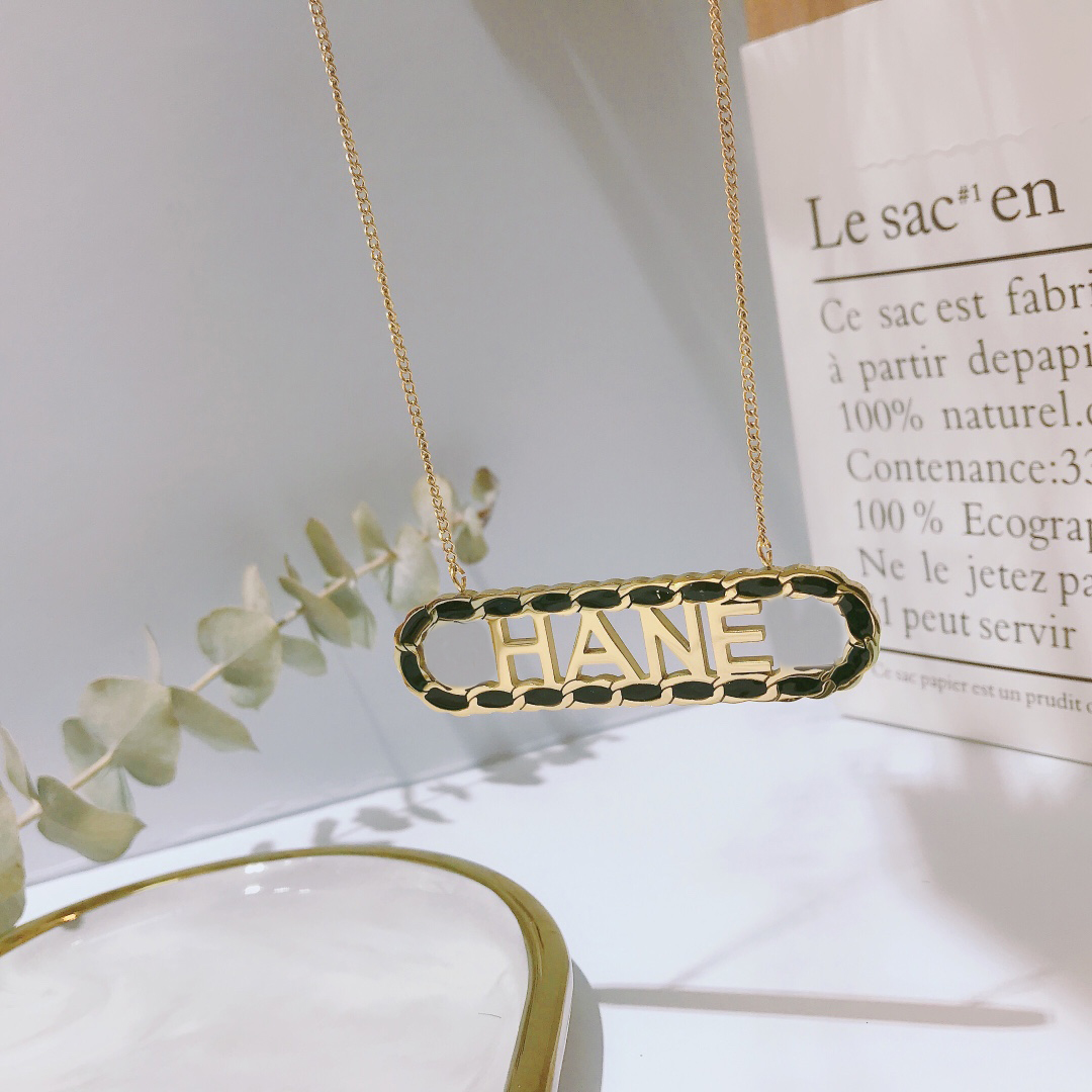 New Style Womens Necklace Choker Chain 18K Gold Plated Stainless Steel Enamel Necklaces Pendant Statement Wedding Jewelry Accessories X096
New Style Womens Necklace Choker Chain 18K Gold Plated Stainless Steel Enamel Necklaces Pendant Statement Wedding Jewelry Accessories X096