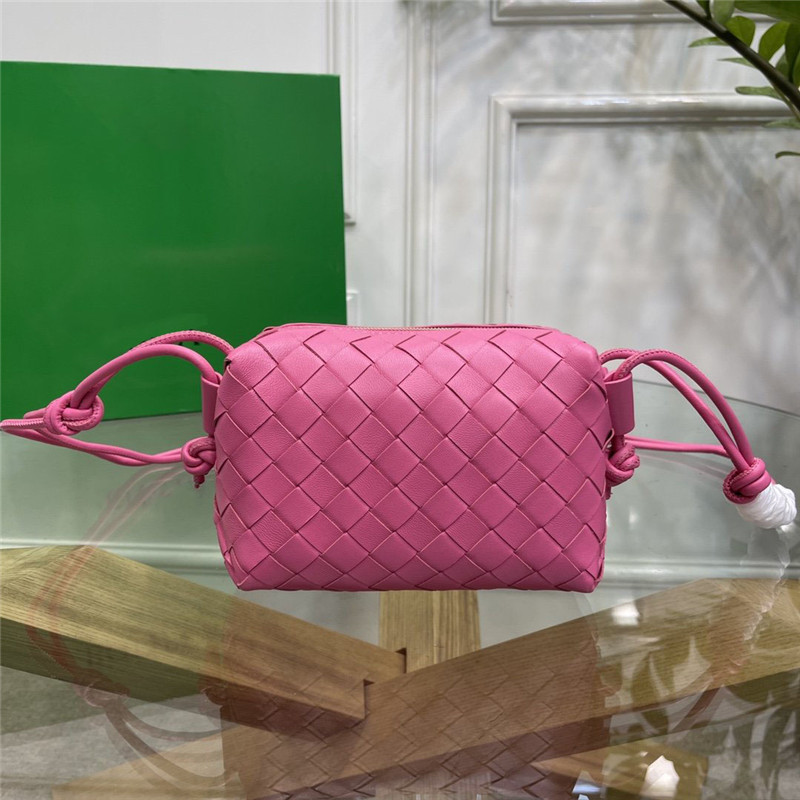 7A Top quality Designer Shoulder Bag Woven Camera Square Luxury 98090 Mini Loop Fluo Loop Mini Small Genuine Leather handbag 17cm tote crossbody purse
7A Top quality Designer Shoulder Bag Woven Camera Square Luxury 98090 Mini Loop Fluo Loop Mini Small Genuine Leather handbag 17cm tote crossbody purse