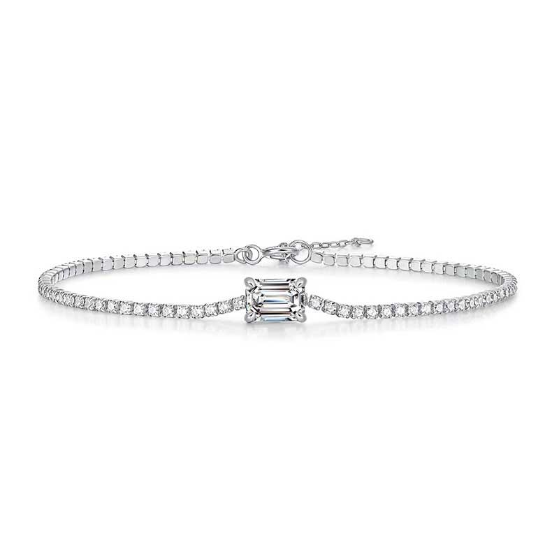 Charm Bracelets Trendy 1ct D Color VVS1 Emerald Cut Moissanite Bracelet For Women 925 Sterling Silver Lab Diamond BangleGiftCharmCharm
Charm Bracelets Trendy 1ct D Color VVS1 Emerald Cut Moissanite Bracelet For Women 925 Sterling Silver Lab Diamond BangleGiftCharmCharm