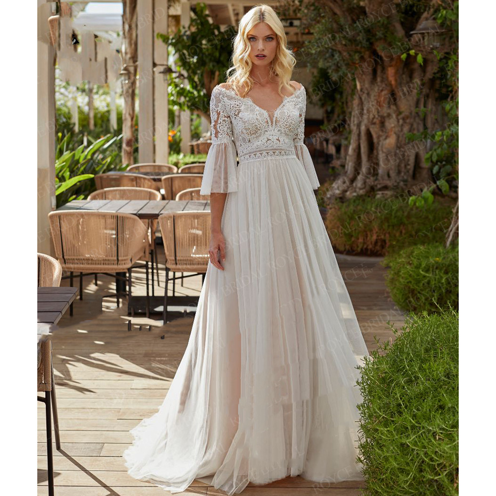 Vintage Beach Tulle lace Wedding Dresses with Tulle Bell Sleeves Elegant V-neckline Bohemian Lace Bridal Gowns vestido de casamento