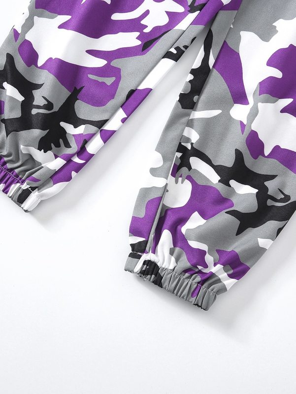 Toddler Girls Letter Graphic Tee & Camo Print Joggers SHE