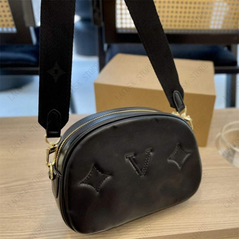 Genuine Leather Shoulder Bags Women Fashion Totes Big Capacity Caossbody Wide Strap Camera Handbags Embroid Flower Letter, V 1 (22*16cm)
Genuine Leather Shoulder Bags Women Fashion Totes Big Capacity Caossbody Wide Strap Camera Handbags Embroid Flower Letter, V 1 (22*16cm)