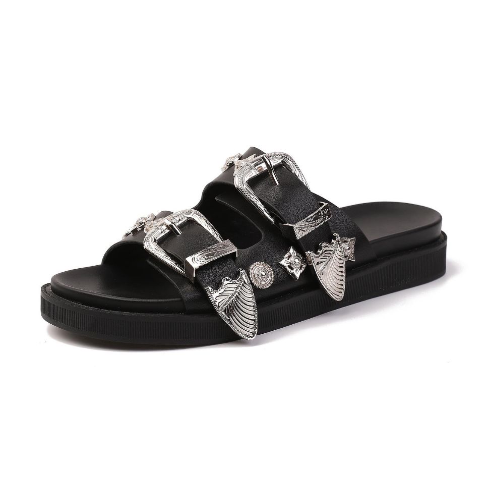 Summer New Slippers Metal Buckle Fashion Flat Bottom Versatile Comfortable Soft Bottom Outdoor Personality Fairy Wind Shopping Sandals