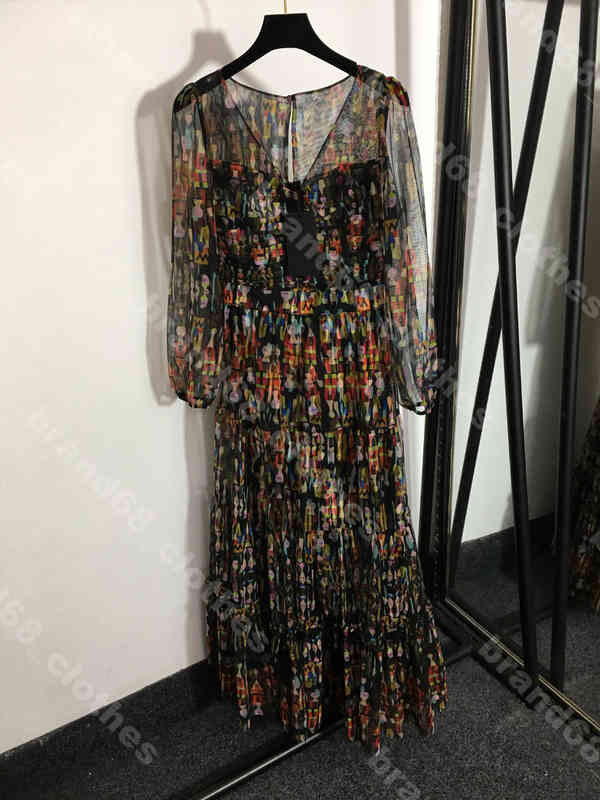 designer women silk print long dress shirt high end lace mesh slim dresses transparent skirt 5A logo f..di brand womens clothes album
designer women silk print long dress shirt high end lace mesh slim dresses transparent skirt 5A logo f..di brand womens clothes album