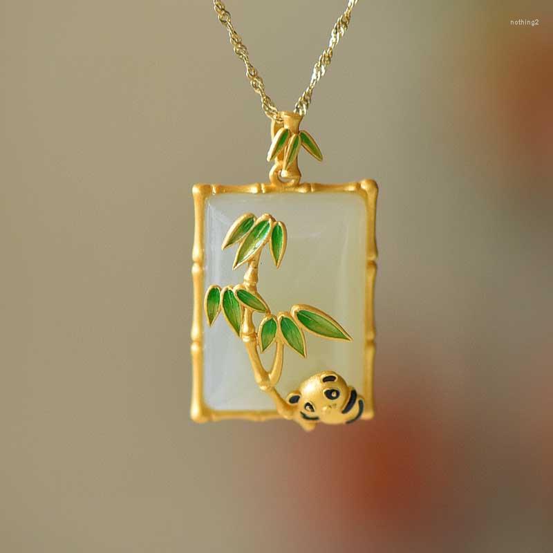 Pendant Necklaces Luxury Bamboo Enamel Jewelry With Natural Hetian Stone Gold Necklace For Women Classical Party Exquisity Anniversary
Pendant Necklaces Luxury Bamboo Enamel Jewelry With Natural Hetian Stone Gold Necklace For Women Classical Party Exquisity Anniversary