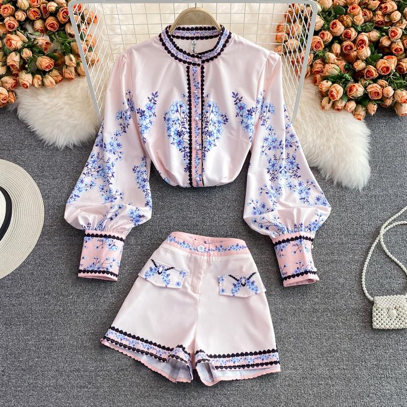 Women's Tracksuits Fashion 2 Piece Suit Women Runway Designer Print Lantern Sleeve Blouses And High Waist Shorts Set Office Beach Outfit N65, Pink
Women's Tracksuits Fashion 2 Piece Suit Women Runway Designer Print Lantern Sleeve Blouses And High Waist Shorts Set Office Beach Outfit N65, Pink