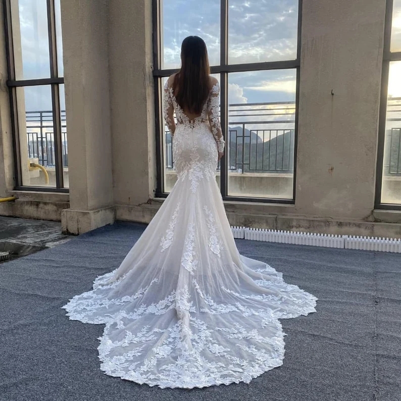 Chic Lace Mermaid Boho Wedding Dress 2022 Long Sleeve Backless Bohemian Wedding Gowns Trumpet Train Garden Country Bridal Dresses Women Robe De Mariée