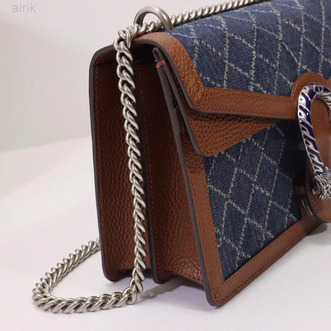2022 Classic fashion luxury Double G bags designers handbags purses crossbody women bags Denim with brown leather a6TH#
2022 Classic fashion luxury Double G bags designers handbags purses crossbody women bags Denim with brown leather a6TH#