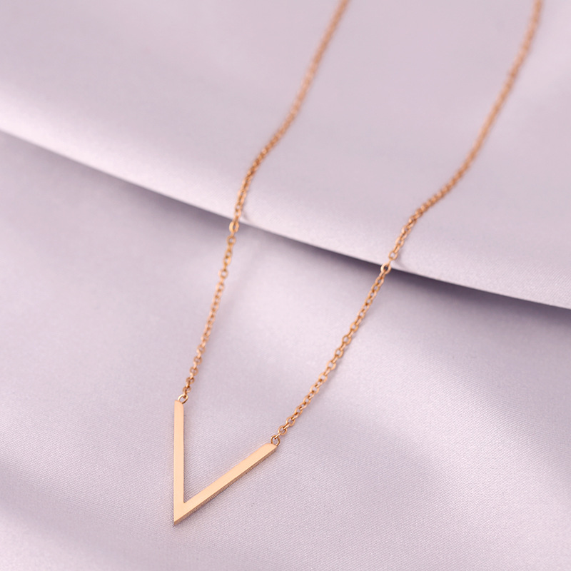 New Fashion Rose Gold Stainless Steel Love Star Circle Pendant Necklace for Women Gift