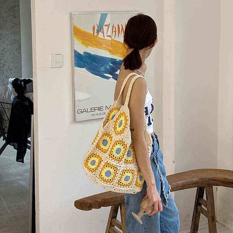 Bohemian Floral Knitted Women Shoulder Bags Crochet Woven Lady Handbags Causal Summer Beach Bag Braid Big Shopper Purses 2022 220705