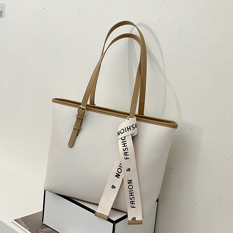 Designers Fashion Ladies Shoulder Bags Chain Womens Classic Luxurys Handbags PU High Quality Crossbody Bag, Brown old flower
Designers Fashion Ladies Shoulder Bags Chain Womens Classic Luxurys Handbags PU High Quality Crossbody Bag, Brown old flower