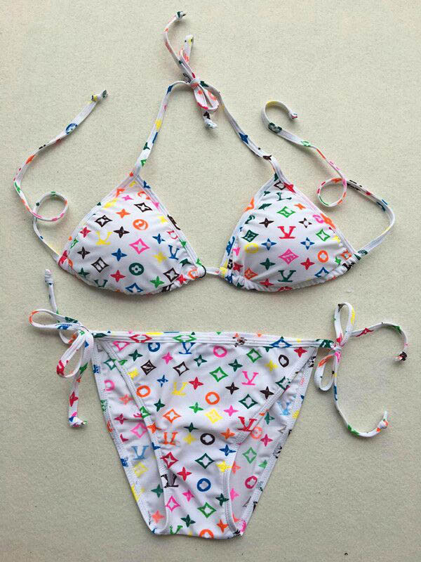 2022 sexy bikini drill three point swimsuit split style swimsuitS women BikiniI swimming,Sports swimwear flexible stylish
2022 sexy bikini drill three point swimsuit split style swimsuitS women BikiniI swimming,Sports swimwear flexible stylish
