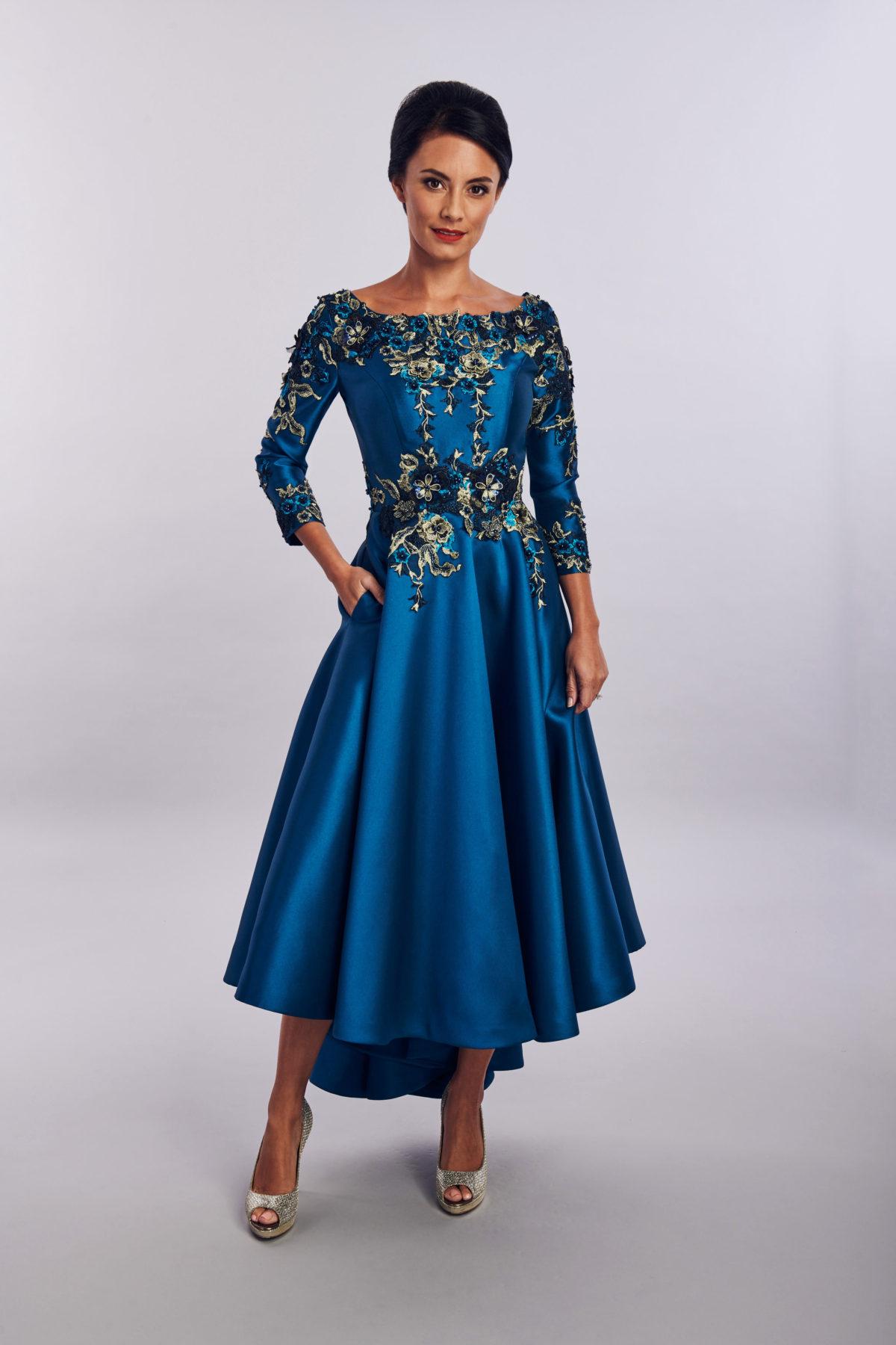 Teal Blue Tea-length Mother Of the Bride Dresses with Long Sleeve 2022 Floral Lace Mother Wedding Guest Party Gown