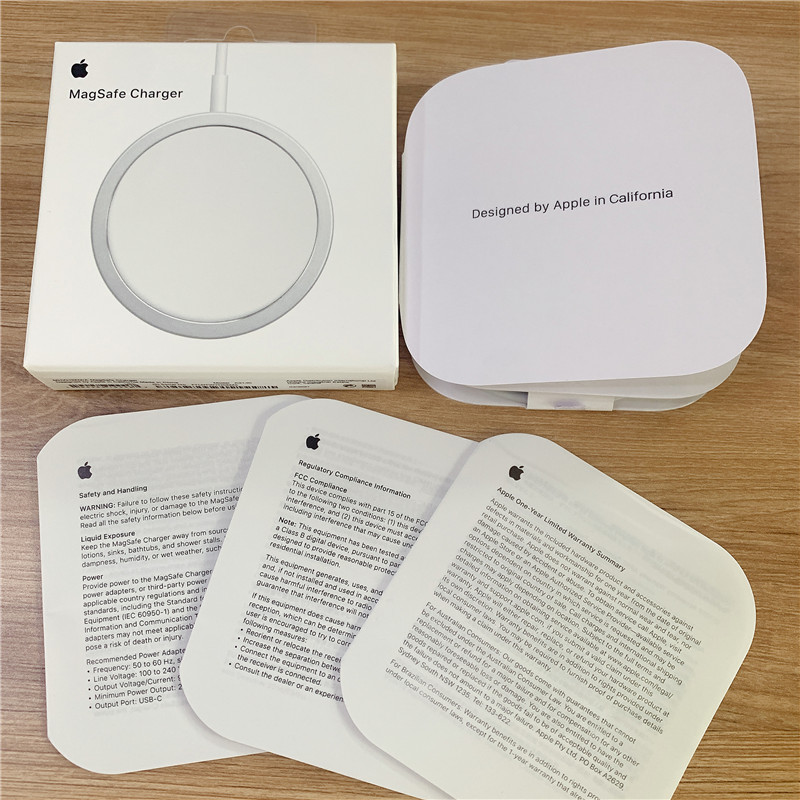 high quality Apple MagSafe 15W Wireless Charger Fast Charging Type C For iPhone 8 X 11 12 13 pro max Quick Charge USB-C
high quality Apple MagSafe 15W Wireless Charger Fast Charging Type C For iPhone 8 X 11 12 13 pro max Quick Charge USB-C