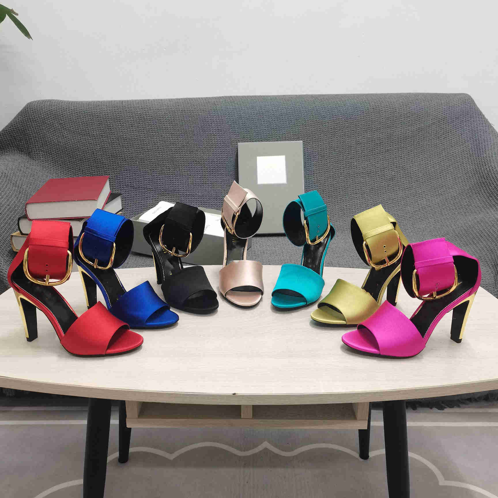 Top quality 2022 new silk sandals women brand design high heel buckle party wedding shoes big size genunine leathe shoes, As pic 6
Top quality 2022 new silk sandals women brand design high heel buckle party wedding shoes big size genunine leathe shoes, As pic 6