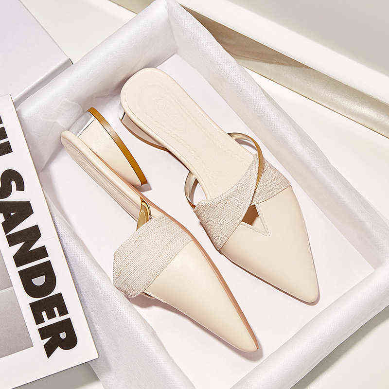 Slippers Lluumiu Women Elegant Mules Woman Casual Ladies Low Heels Fashion Female Pointed Toe Sandals Shoes Footwear 220421, Black
Slippers Lluumiu Women Elegant Mules Woman Casual Ladies Low Heels Fashion Female Pointed Toe Sandals Shoes Footwear 220421, Black