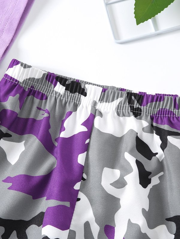 Toddler Girls Letter Graphic Tee & Camo Print Joggers SHE