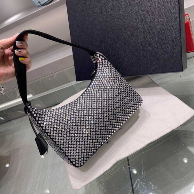 Crystal Purse Re-edition Shoulder Silver Black Satin Hobo Bag Mini Diamond Party Women Dumpling Handbag Cross Body Luxurys Bling
Crystal Purse Re-edition Shoulder Silver Black Satin Hobo Bag Mini Diamond Party Women Dumpling Handbag Cross Body Luxurys Bling