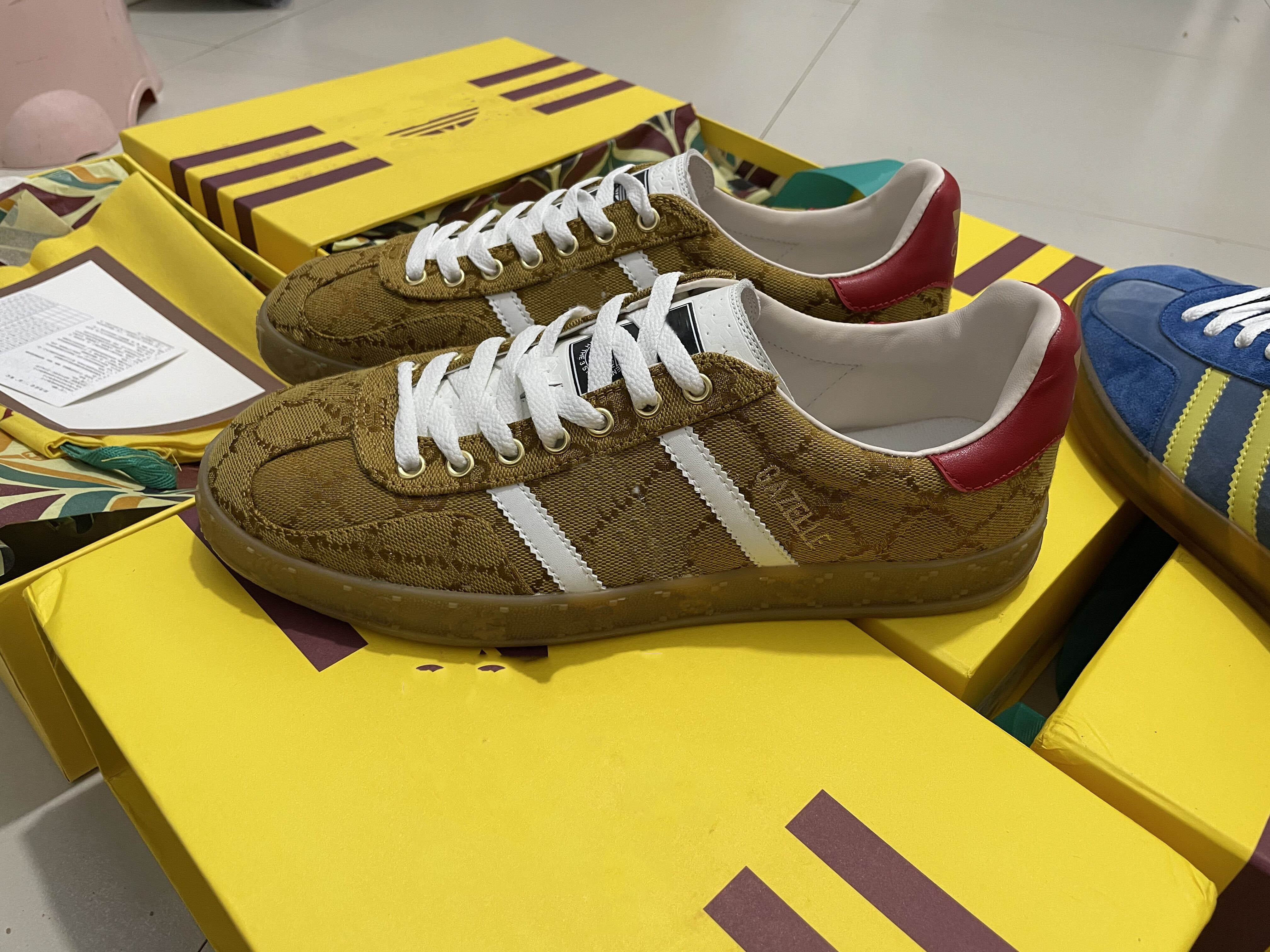 Gazelles Sneaker Mens Womens Designer Casual Shoes Low Retro Patchwork Collaboration Outdoor Woman Shoe Designer Sneakers Striped Vintage with 2 Dust proof bag, As picture
Gazelles Sneaker Mens Womens Designer Casual Shoes Low Retro Patchwork Collaboration Outdoor Woman Shoe Designer Sneakers Striped Vintage with 2 Dust proof bag, As picture