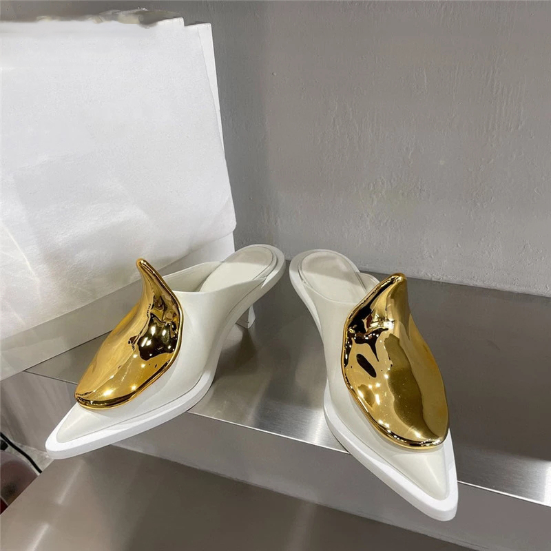 Pointy Toe Kitten Heels Slippers for woman Ladies Leather Mules Metal Decor Brand Women Slides Summer Half Slippers mujer, Army green
Pointy Toe Kitten Heels Slippers for woman Ladies Leather Mules Metal Decor Brand Women Slides Summer Half Slippers mujer, Army green