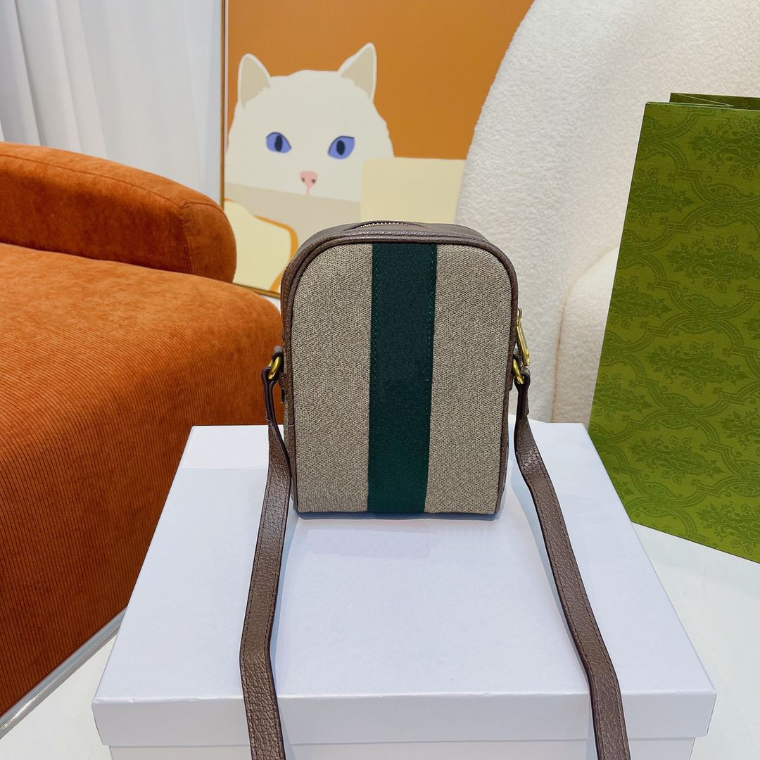 bag shoulder bag handbag designer bags Women mini Crossbody Designers Handbags wallet Fashion double letter buckle purses, Extra cost ship nothing
bag shoulder bag handbag designer bags Women mini Crossbody Designers Handbags wallet Fashion double letter buckle purses, Extra cost ship nothing