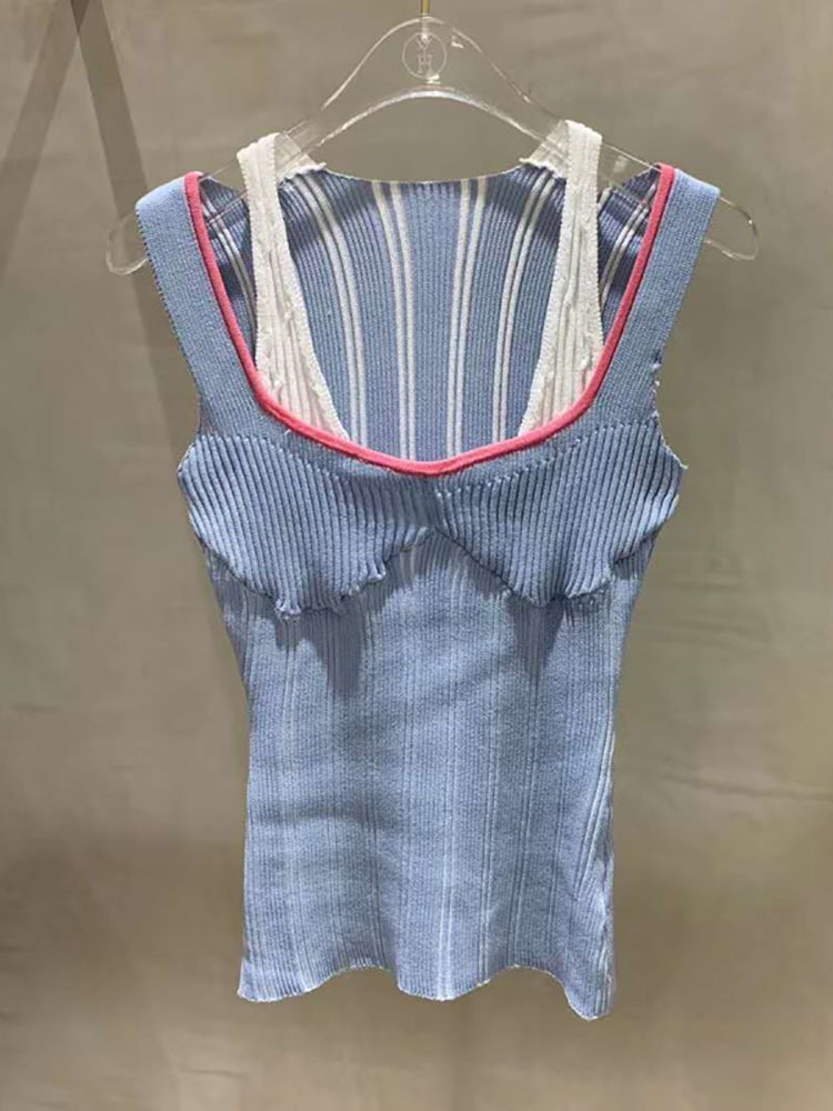 DEAT Summer Fashion Casual Knitted Skinny V-neck Solid Slim Sexy Sleeveless Top Vest Women SD588 220325