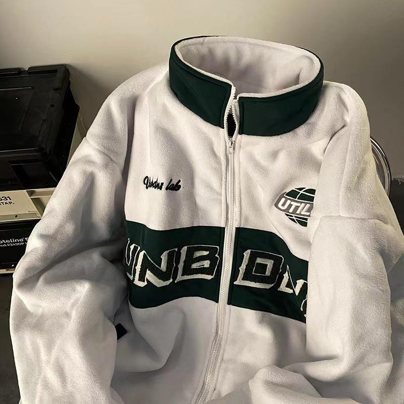 Women's Jackets American Retro Hiphop Thick Lamb Plush Jacket Female Spring Couple Loose Ins Hong Kong Style High Street Cotton JacketWomen'
Women's Jackets American Retro Hiphop Thick Lamb Plush Jacket Female Spring Couple Loose Ins Hong Kong Style High Street Cotton JacketWomen'