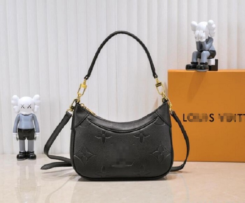 Top Quality Luxurys Designers Genuine Leather bag spring in the city BAGATELLE BB handbags Ladies Chain Shoulder Patent Diamond Evening Bags M46002 A5, Embossed black
Top Quality Luxurys Designers Genuine Leather bag spring in the city BAGATELLE BB handbags Ladies Chain Shoulder Patent Diamond Evening Bags M46002 A5, Embossed black