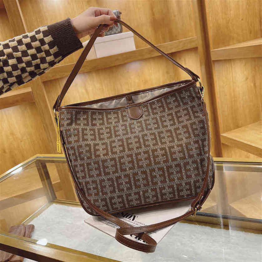 20% off sitewide 2022 Top Design Luxury Bags JD1H Fashionable One Messenger Handbag women's bag, Brown
20% off sitewide 2022 Top Design Luxury Bags JD1H Fashionable One Messenger Handbag women's bag, Brown