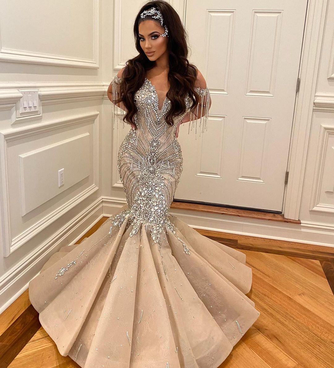 2022 Plus Size Arabic Aso Ebi Champagne Luxurious Mermaid Prom Dresses Beaded Crystals Evening Formal Party Second Reception Birthday Engagement Gowns
