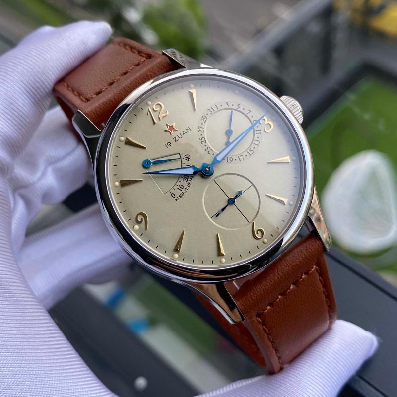 Wristwatches 1963 Automatic Men Watch Military Wristwatch Multifunction Watches GenuIne Leather Seagull Move Official Brand Sapphire, Blue dial blue ll
Wristwatches 1963 Automatic Men Watch Military Wristwatch Multifunction Watches GenuIne Leather Seagull Move Official Brand Sapphire, Blue dial blue ll