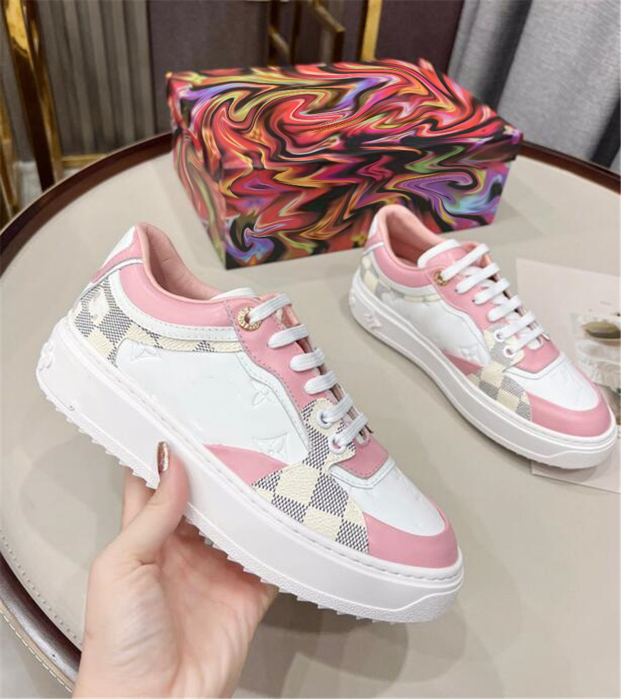 Fashion Women Dress shoes classic Sneakers Top Quality Real Leather breathable shoe Ladies casual comfortable designer Woman leisure shoes L42310, 36
Fashion Women Dress shoes classic Sneakers Top Quality Real Leather breathable shoe Ladies casual comfortable designer Woman leisure shoes L42310, 36