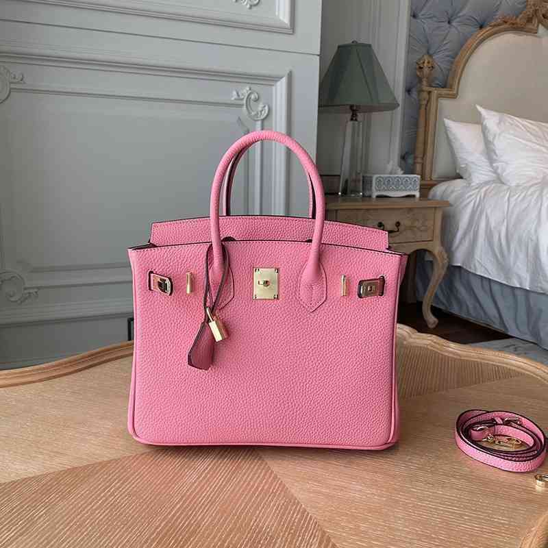 30 35cm Birkins Handbags 2022 Leather Pink Platinum Bag Togo Top Leather High Sense Solid Color Messenger Bag Large Capacity, Cardiac powder 25cm
30 35cm Birkins Handbags 2022 Leather Pink Platinum Bag Togo Top Leather High Sense Solid Color Messenger Bag Large Capacity, Cardiac powder 25cm