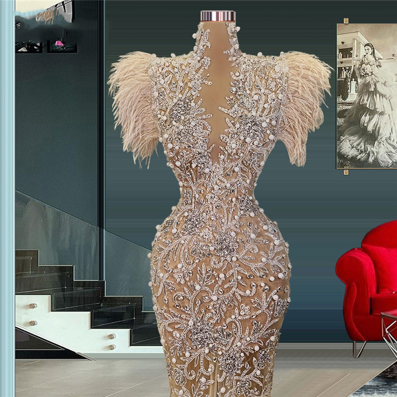 Champagne Mermaid Prom Dresses Sexy V Neck Sleeveless Sequins Appliques Feather Beads Sequins Lace Front Slit Floor Length Plus Size Formal Party Gown