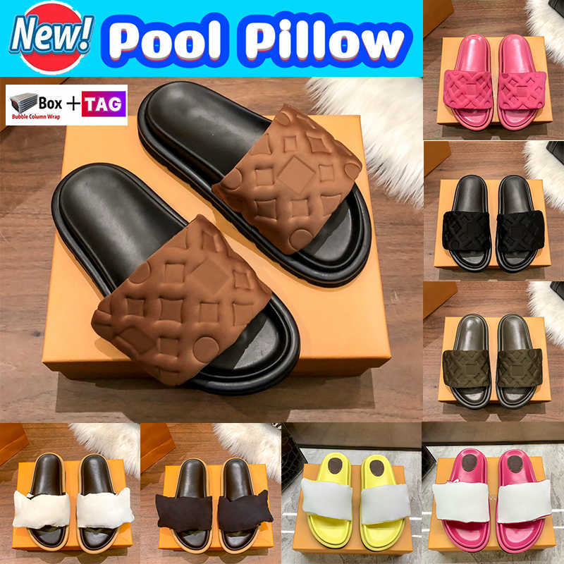 Pool Pillow Flat Comfort Slippers Embossed Mules Designer Slides With Box Womens shoes Summer nylon Cool luxury Slipper Sandals White, Double box
Pool Pillow Flat Comfort Slippers Embossed Mules Designer Slides With Box Womens shoes Summer nylon Cool luxury Slipper Sandals White, Double box