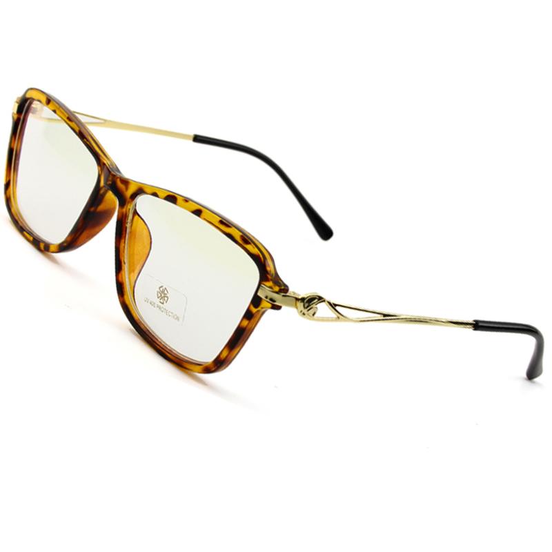 Sunglasses Retro Clear Lens Glasses Women Brand Designer Goggle Eyewear Anti Blue Harmful Light Casual Eyeglasses Unisex Female MenSunglasse
Sunglasses Retro Clear Lens Glasses Women Brand Designer Goggle Eyewear Anti Blue Harmful Light Casual Eyeglasses Unisex Female MenSunglasse