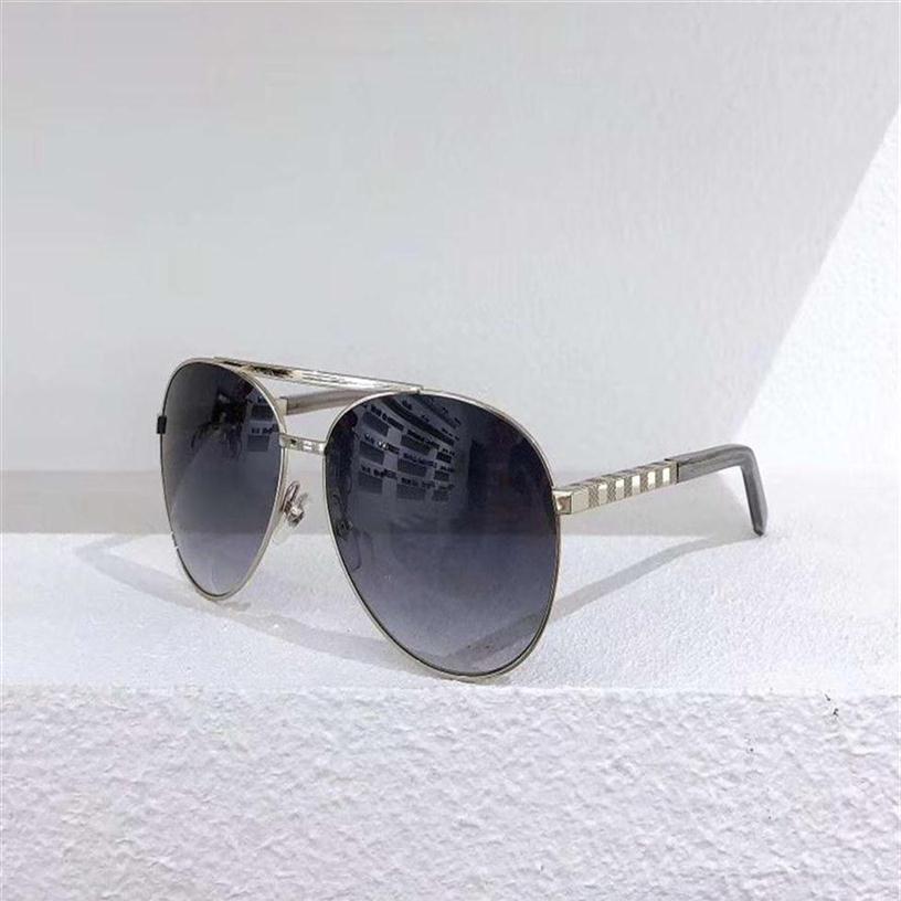 Mens Attitude Pilote Sunglasses 0339 Silver Frame Grey Shaded Classic Sunglasses UV400 Protection Eyewear with Case2725
Mens Attitude Pilote Sunglasses 0339 Silver Frame Grey Shaded Classic Sunglasses UV400 Protection Eyewear with Case2725