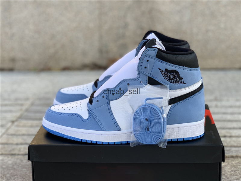Authentic 1 High OG White University Blue Black 1S Men Women Outdoor Shoes Zapatos Sports Sneakers With Original Midnight
Authentic 1 High OG White University Blue Black 1S Men Women Outdoor Shoes Zapatos Sports Sneakers With Original Midnight