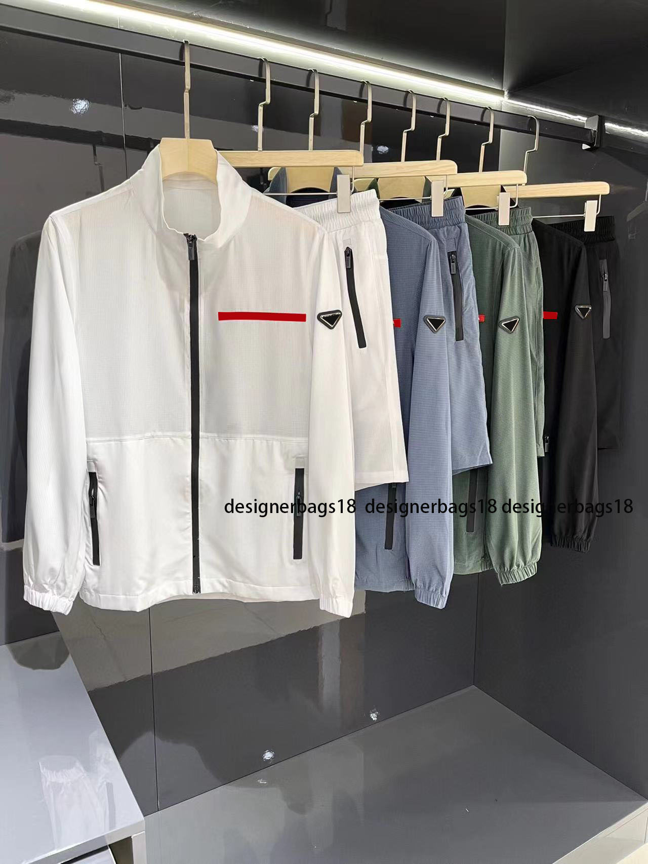 Top Quality 2022 Men's tracksuit track Suit mens Sun Protection Clothing Fabric women jogging suits joggers men jacket designer hoodie size s-4xl, Pay for freight
Top Quality 2022 Men's tracksuit track Suit mens Sun Protection Clothing Fabric women jogging suits joggers men jacket designer hoodie size s-4xl, Pay for freight