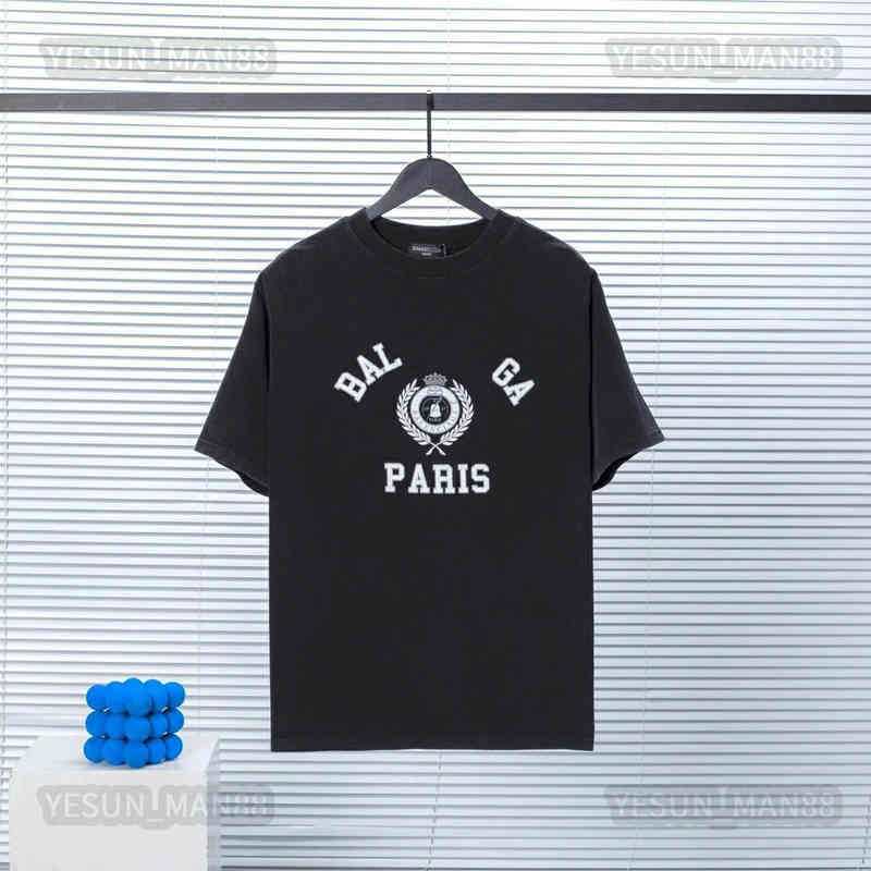 Designer Luxury Spring And Summer Balanciagas Classic Grain Crown Printed T Shirt Mens And Womens Couple Balencigas Loose Short Sleeve Top
Designer Luxury Spring And Summer Balanciagas Classic Grain Crown Printed T Shirt Mens And Womens Couple Balencigas Loose Short Sleeve Top