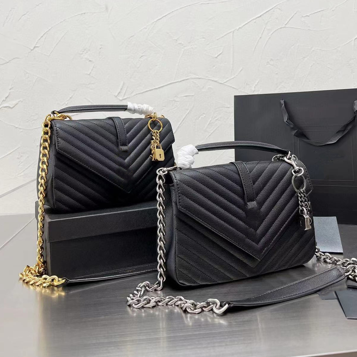 Womens Designers Bags Genuine Leather Fashion Shoulder Bag Gold Silver Chain Messenger Handbags Lady Y Letter with Box, Black
Womens Designers Bags Genuine Leather Fashion Shoulder Bag Gold Silver Chain Messenger Handbags Lady Y Letter with Box, Black