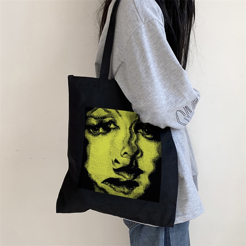 Horror women canvas bag punk Vintage dark large capacity ins Cartoon casual Gothic shopper y2k Ulzzang shoulder s 220617, Hei01
Horror women canvas bag punk Vintage dark large capacity ins Cartoon casual Gothic shopper y2k Ulzzang shoulder s 220617, Hei01