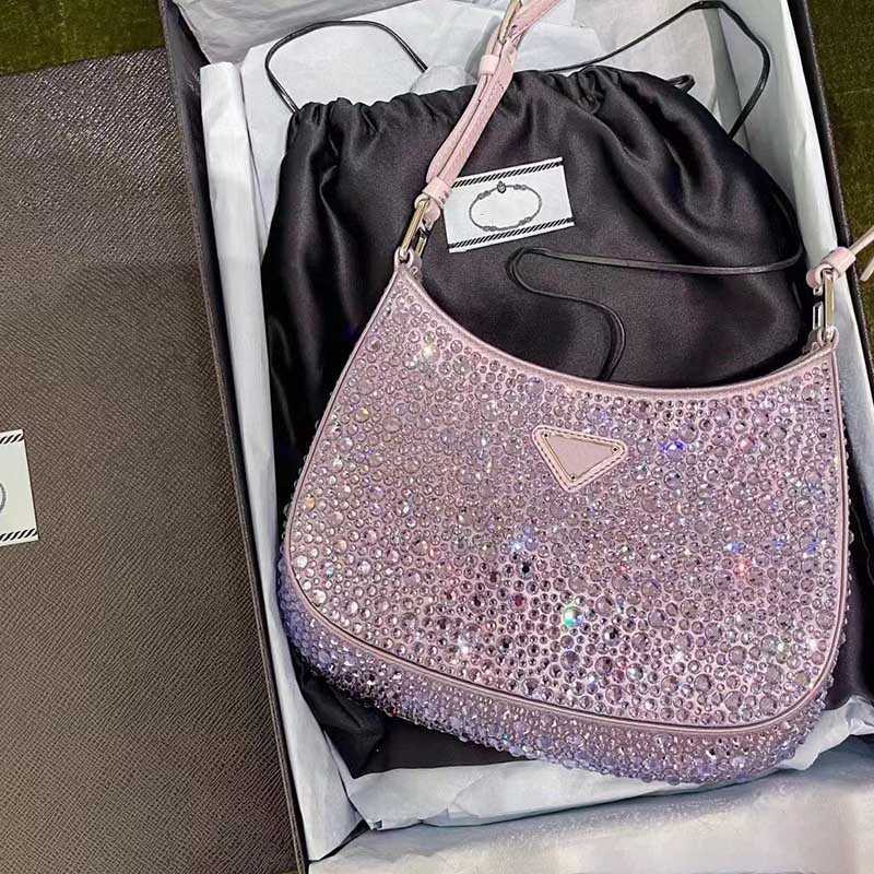 Ladies Designer bag Underarm bag Classic Famous women Fashion Half Moon handbag 2022 lady Crystal embellishment Shoulder Bags Handbags totes, Pink
Ladies Designer bag Underarm bag Classic Famous women Fashion Half Moon handbag 2022 lady Crystal embellishment Shoulder Bags Handbags totes, Pink