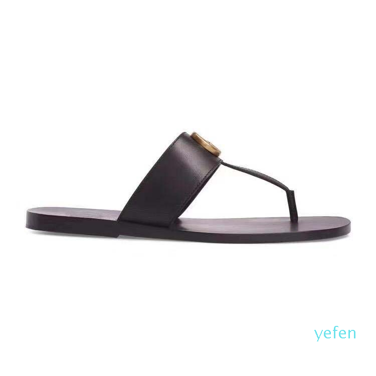 classic designer woman slippers men slipper gear bottoms flip flops women luxury sandals fashion causal Leather thong sandal size 3, Red
classic designer woman slippers men slipper gear bottoms flip flops women luxury sandals fashion causal Leather thong sandal size 3, Red