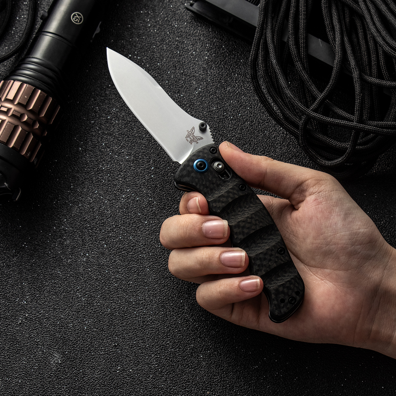 Benchmade 484 Bugout AXIS Folding Knife 3.07" M390 Blade Carbon Fiber Handle Pocket Tactical Knives Outdoor Camping Hunting EDC 535 535BK-4 BM42 484S-1 TOOLS
Benchmade 484 Bugout AXIS Folding Knife 3.07" M390 Blade Carbon Fiber Handle Pocket Tactical Knives Outdoor Camping Hunting EDC 535 535BK-4 BM42 484S-1 TOOLS