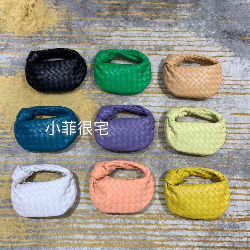 Original Edition Handbags bottegaas bags venetas women designer Women's Satchel Mini Woven Bag Versatile Underarm Eight ThousThree Hundred, Haze blue
Original Edition Handbags bottegaas bags venetas women designer Women's Satchel Mini Woven Bag Versatile Underarm Eight ThousThree Hundred, Haze blue