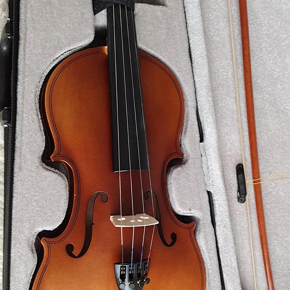 Brand new handmade solid wood violin antique matte violin 4/4 adult children full range professional violin 4/4
Brand new handmade solid wood violin antique matte violin 4/4 adult children full range professional violin 4/4