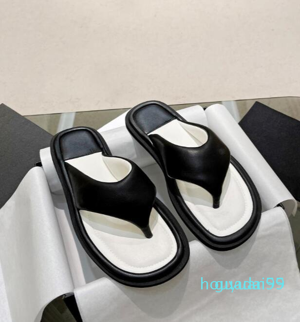 Fashion-Luxury Designer Slipper Women Flip-Flops Thick Bottom Square Toe Slippers Leather Outsole Sheepskin Lining Beach Shoes 2022, Color 1
Fashion-Luxury Designer Slipper Women Flip-Flops Thick Bottom Square Toe Slippers Leather Outsole Sheepskin Lining Beach Shoes 2022, Color 1