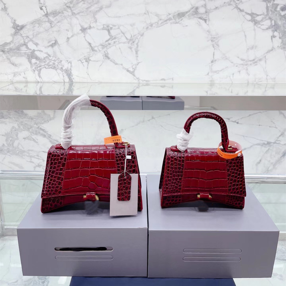 High-quality women's bag 2022 new shoulder bags niche fashion leather crocodile pattern hourglass bag messenger handbag, 000
High-quality women's bag 2022 new shoulder bags niche fashion leather crocodile pattern hourglass bag messenger handbag, 000