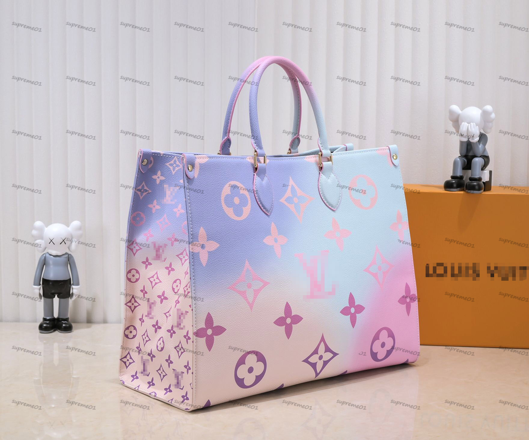 Multicolor Gradient ON THE GO Onthego Handbags Tote Women Designers Crossbody Bags SPRING IN THE CITY Large Shoulder Shopping Bag Lady Purse M46076 M20510 M59856, Customize
Multicolor Gradient ON THE GO Onthego Handbags Tote Women Designers Crossbody Bags SPRING IN THE CITY Large Shoulder Shopping Bag Lady Purse M46076 M20510 M59856, Customize